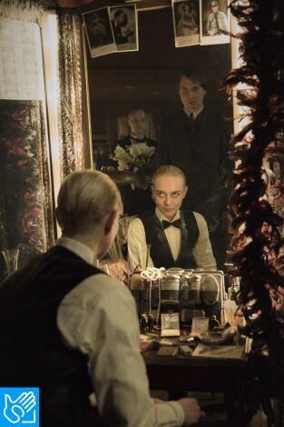 (LSE) - Babylon Berlin. T(T1). (LSE) - Babylon Berlin (T1): Ep.2 