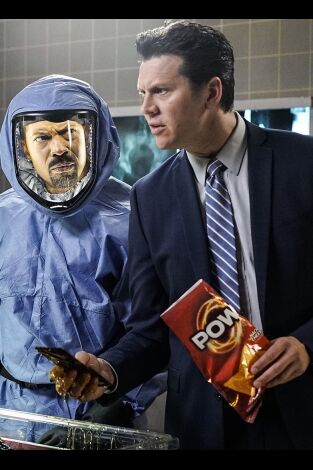 Angie Tribeca. T(T3). Angie Tribeca (T3): Ep.9 La fuerza del bacilo