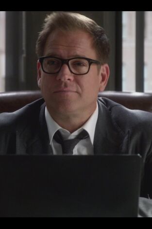 Bull. T(T4). Bull (T4): Ep.1 Día de parto