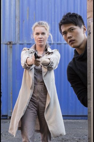 The Librarians. T(T2). The Librarians (T2): Ep.5 The Librarians y los hombres huecos