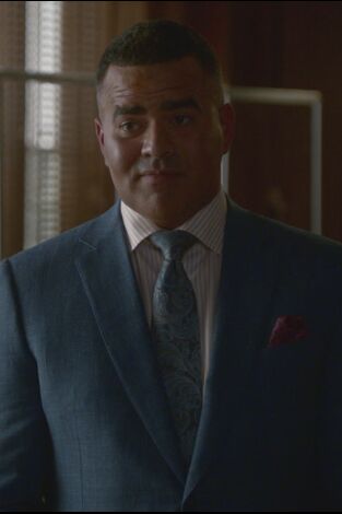 Bull. T(T5). Bull (T5): Ep.6 Salvar una vida