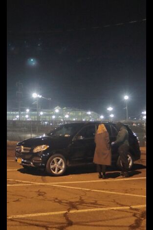 Tráfico ilegal con Mariana Van Zeller. Tráfico ilegal con...: Vehículos robados