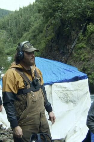 La fiebre del oro: aguas bravas. La fiebre del oro:...: Dustin al rescate