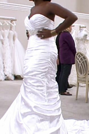¡Sí, quiero ese vestido!. T(T6). ¡Sí, quiero ese... (T6): Dudando entre dos estilos opuestos