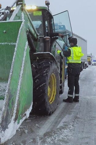 Control de carreteras, Season 4. Control de carreteras,...: Ep.7