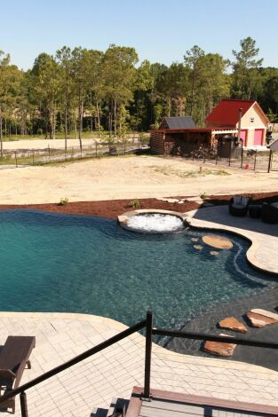 Piscinas de ensueño. T(T6). Piscinas de ensueño (T6): Deslizándose hacia la casa