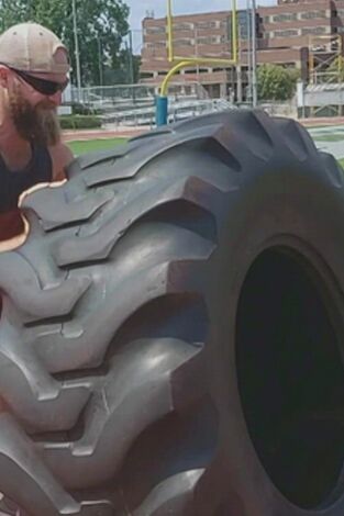 Man Vs Bear. T(T1). Man Vs Bear (T1): Mamíferos depredadores