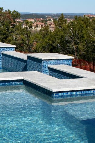 Piscinas de ensueño. Piscinas de ensueño: Esta piscina sube de nivel