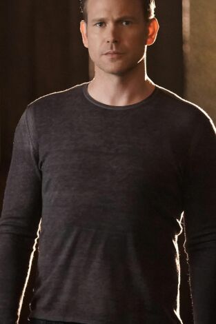 Legacies. T(T1). Legacies (T1): ¿Qué Hacía Hope en tus Sueños?