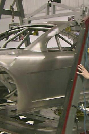 Así se hace. Así se hace: Chasis para coches de competición NASCAR, palos de hurling, amplificadores de potencia y cafeteras t