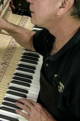 Así se hace. Así se hace: Pianos verticales, banderas, aspiradoras para húmedo y seco, y hachas medievales