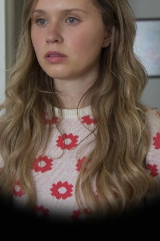Heridas abiertas (Sharp Objects). T(T1). Heridas abiertas... (T1): Ep.8 Leche