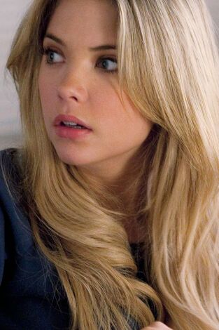 Pequeñas mentirosas. T(T1). Pequeñas mentirosa (T1): Ep.12 Sal en la herida