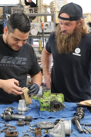 Diesel brothers. Diesel brothers: Que lo haga flotar