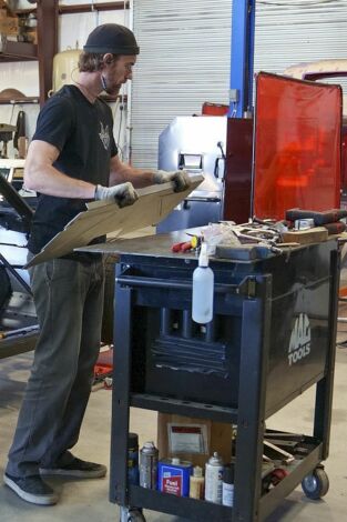 Iron Resurrection. T(T6). Iron Resurrection (T6): Buick del 65: Rivi personalizado a tope