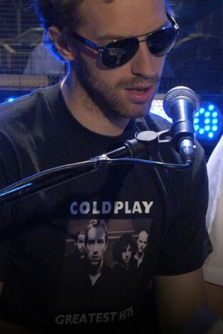Extras. T(T2). Extras (T2): Ep.4 Chris Martin