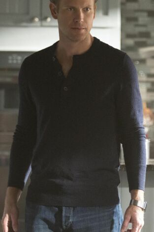 Crónicas vampíricas. T(T7). Crónicas vampíricas (T7): Ep.17 En los bosques