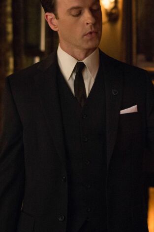 Crónicas vampíricas. T(T5). Crónicas vampíricas (T5): Ep.9 La celda