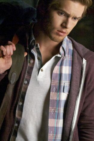 Crónicas vampíricas. T(T5). Crónicas vampíricas (T5): Ep.16 Mientras dormías