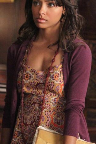 Crónicas vampíricas. T(T2). Crónicas vampíricas (T2): Ep.7 Mascarada