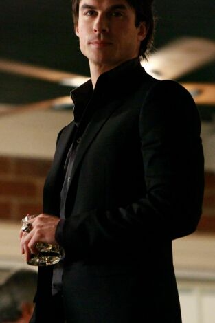 Crónicas vampíricas. T(T1). Crónicas vampíricas (T1): Ep.4 Lazos familiares