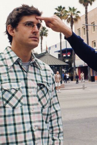 Louis Theroux: vida al límite. T(T1). Louis Theroux:... (T1): Más allá de lo creíble