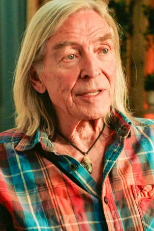 Guerra de bandas: Pusher Street. Guerra de bandas:...: La llegada de las bandas