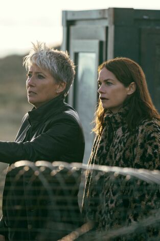 El misterio de Cemetery Road. T(T1). El misterio de... (T1): Ep.7 Las luces se apagan