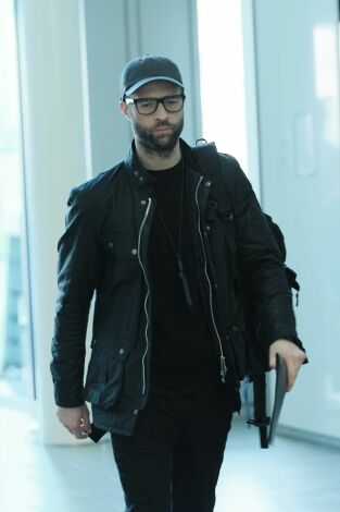 Red Eye. T(T2). Red Eye (T2): Ep.1 