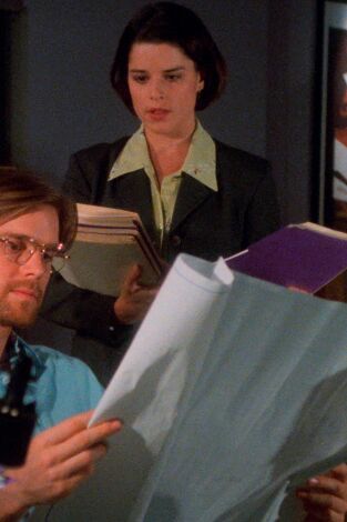 Cinco en familia. T(T4). Cinco en familia (T4): Ep.5 Luchar o Volar