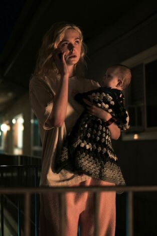 Margo tiene problemas de dinero. T(T1). Margo tiene... (T1): Ep.2 Vuelta a casa