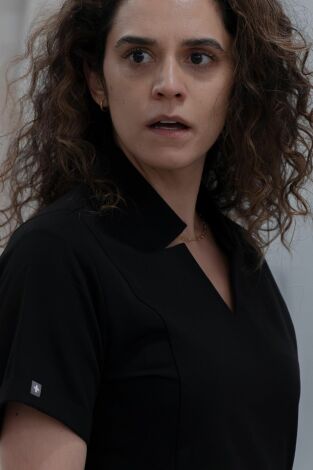 The Pitt, Season 2. T(T2). The Pitt, Season 2 (T2): Ep.15 9:00 P.M.