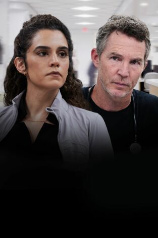 The Pitt Podcast. T(T2). The Pitt Podcast (T2): 9:00 A.M. with Sepideh Moafi and Shawn Hatosy