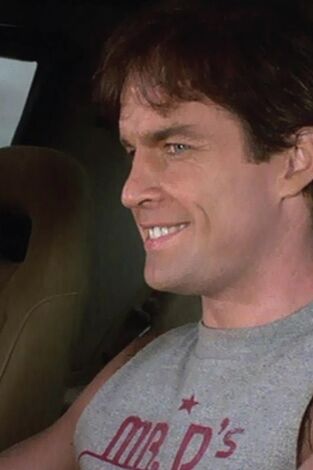Knight Rider. T(T3). Knight Rider (T3): Ep.6 K.I.T.T. vs. K.A.R.R.
