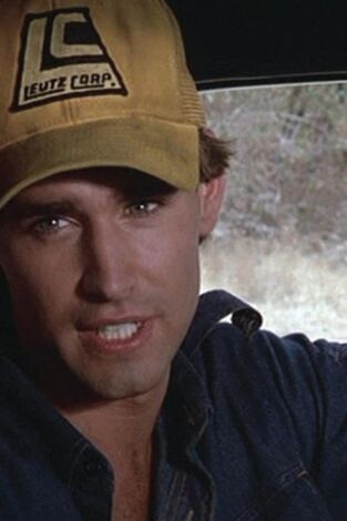 Knight Rider. T(T4). Knight Rider (T4): Ep.14 Persecución en el bosque