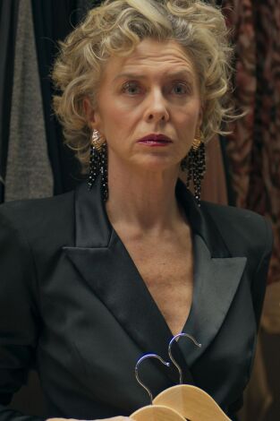 Colisión, Season 1. T(T1). Colisión, Season 1 (T1): Ep.20 La reputación de Belén