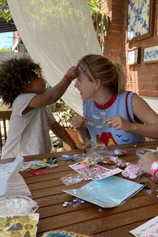 L'au pair. T(T3). L'au pair (T3): Un dia entre cabres, cavalls i minairions