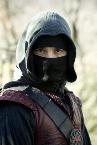 Águila Roja. T(T3). Águila Roja (T3): Ep.2 La vida del héroe, en peligro