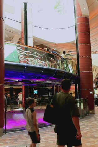 Desaparecidos. Desaparecidos: Yo nací así