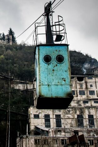 Ingeniería abandonada. Ingeniería abandonada 