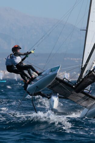 Racing on the Edge. T(2025). Racing on the Edge (2025): 20/08/2025