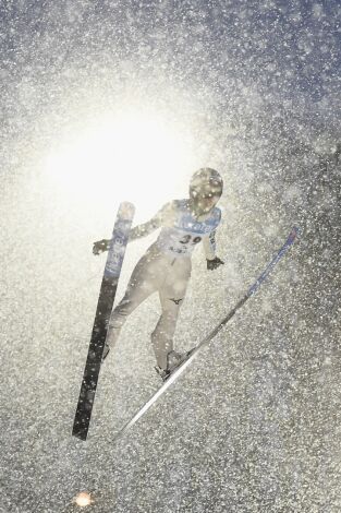 Copa del mundo de saltos de esquí F - Wisla. T(25/26). Copa del mundo de... (25/26): Trampolín largo 2