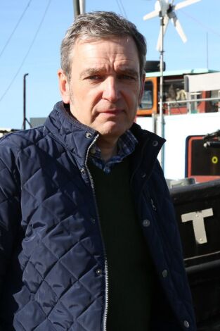 Mi casa flotante. T(T2). Mi casa flotante (T2): Martin