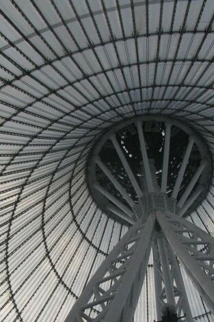 Superestructuras. Superestructuras: La terminal de trenes de Berlín