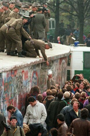 Ochéntame otra vez. T(T1). Ochéntame otra vez (T1): El mundo que nos conmovió