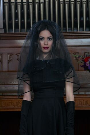 Una boda y un funeral. Una boda y un funeral: Ep.7