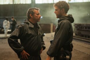 La Zona. T(T1). La Zona (T1): Ep.1 En tierra de nadie