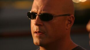 The Shield: al Margen de la Ley. T(T3). The Shield: al... (T3): Ep.4 Desnudos y Chivatazos