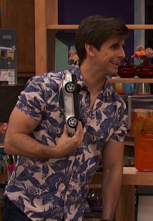 Henry Danger. T(T4). Henry Danger (T4): Ep.9 ¡A mí plim!