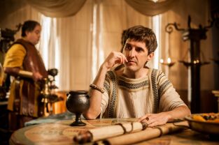 (LSE) - Justo antes de Cristo. T(T2). (LSE) - Justo... (T2): Ep.1 (LSE) - El maestro